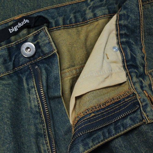 "Men’s vintage wash regular fit jeans with straight leg, button fastening, zip fly, belt loops, and five-pocket design, crafted from 100% cotton denim."