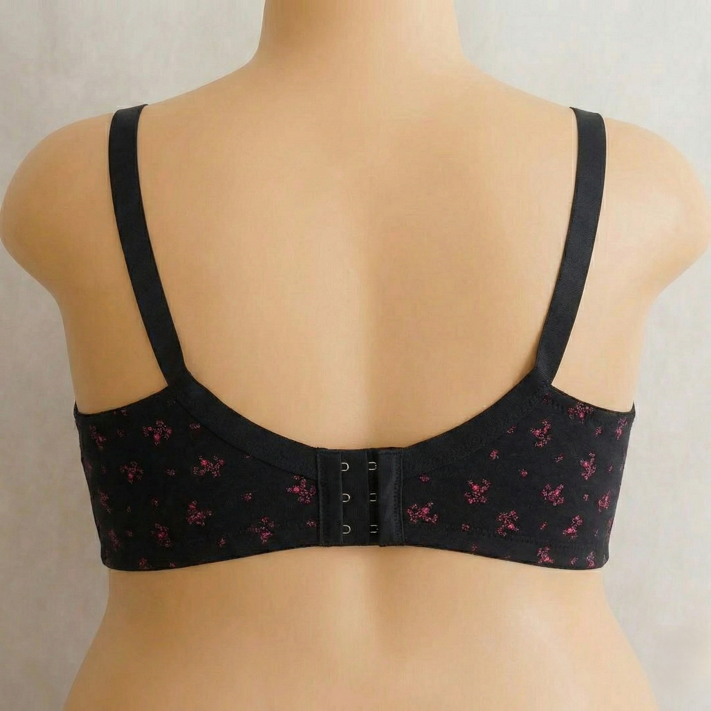 Black Floral Mesh Plus Size Wireless Bra PSW-10781
