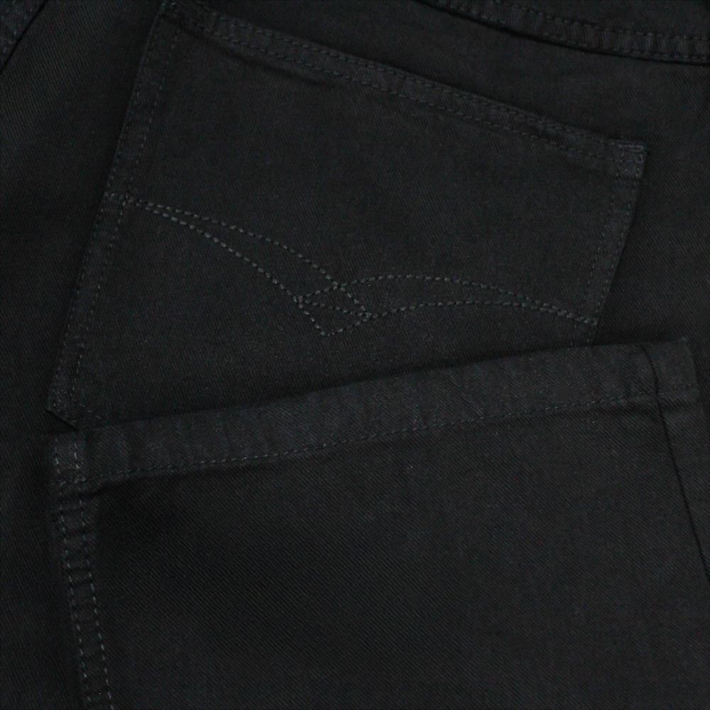 Men’s black elasticated waist jeans with straight leg, button and zip fastening, belt loops, front and rear pockets, crafted from 100% cotton denim