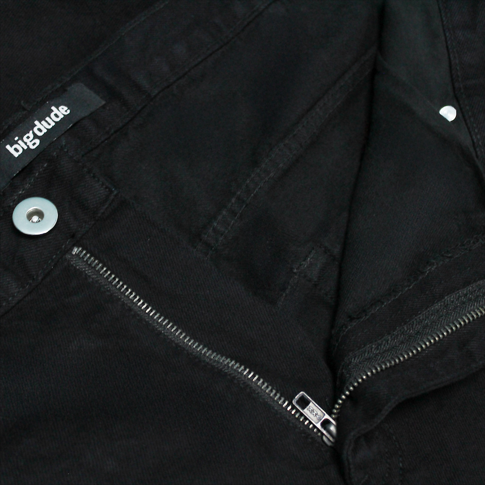 "Men’s black regular fit denim jeans with straight-leg design, zip fly, button closure, and 7 reinforced belt loops for secure hold."
