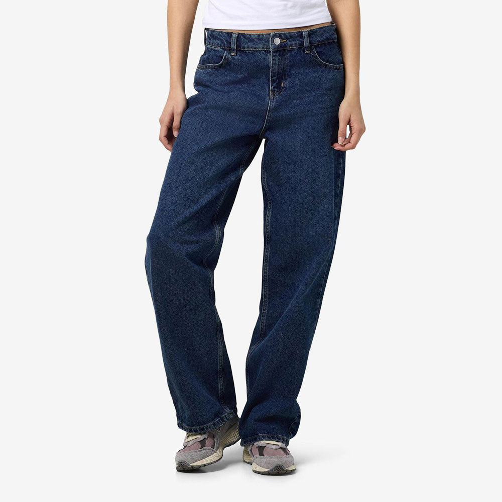 Plus size loose fit faded denim jeans with 5-pocket design and zip closure