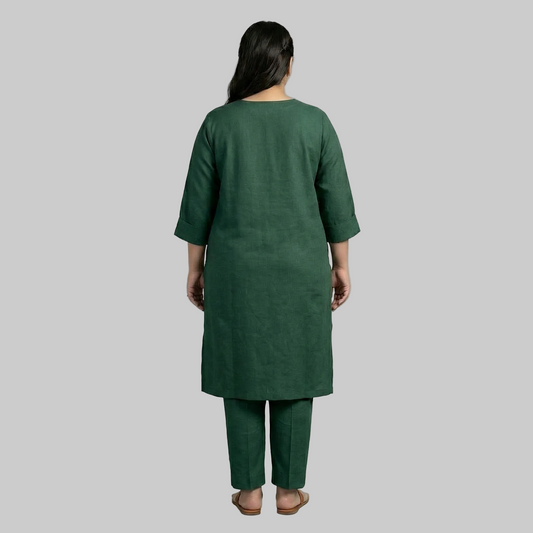 Emerald Ease Co-Ord Set Back View – Plus Size Emerald Green Cotton Lawn Matching Set for Women Pakistan