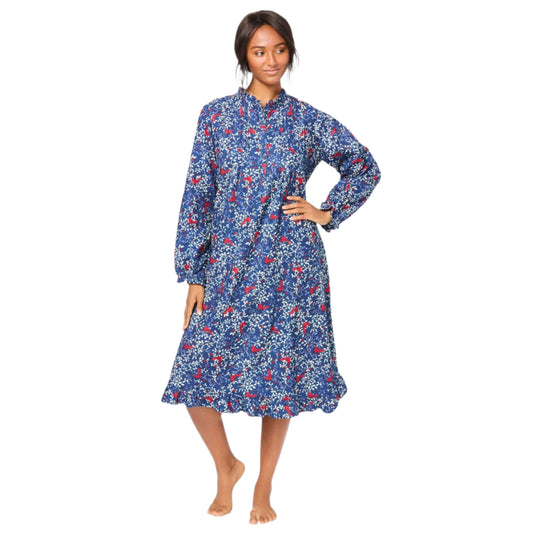 Plus size evening blue cotton flannel short gown with red cardinal print – soft breathable sleepwear for women