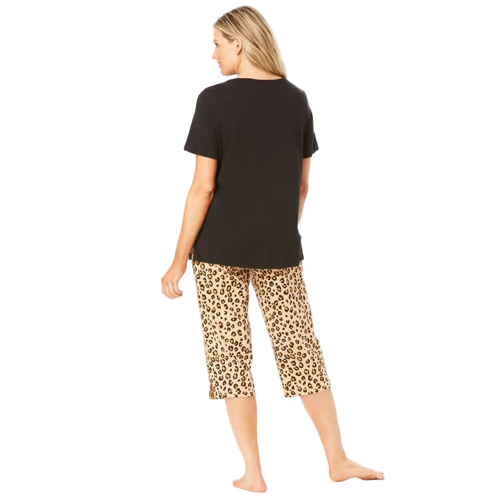 Women’s black tunic with star graphic and leopard-print capri pajamas
