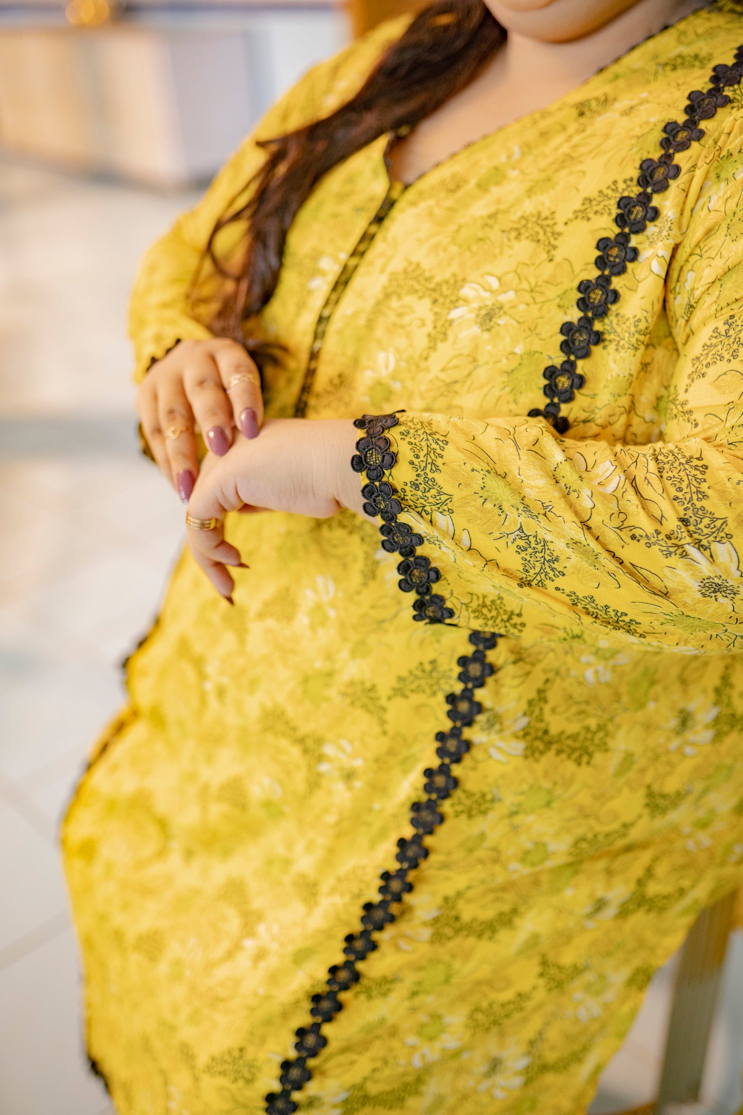 Golden Bloom – Plus Size Lawn Suit (2PC) PSW-9493