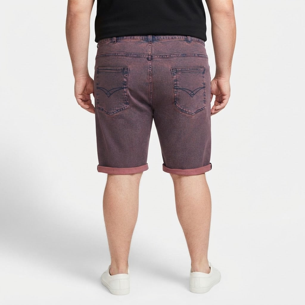 Washed red denim shorts featuring a classic five-pocket design and comfortable casual fit.
