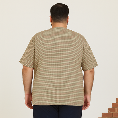 Shop plus-size thermal striped t-shirt for men (2XL–3XL). Soft thermal knit fabric keeps you warm and comfortable. Perfect for layering and casual wear.