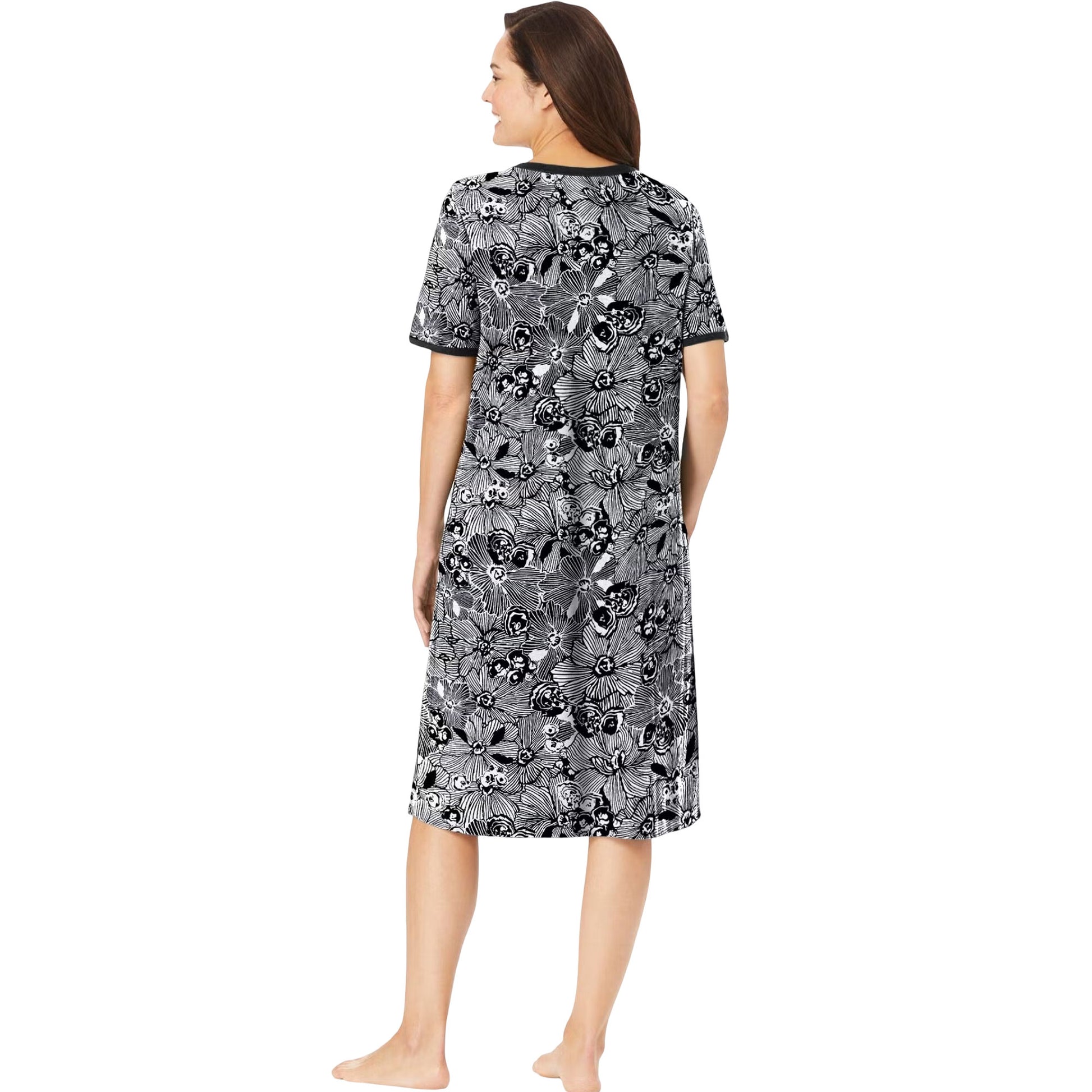 Black White Flower Short T-Shirt Lounger with floral print
