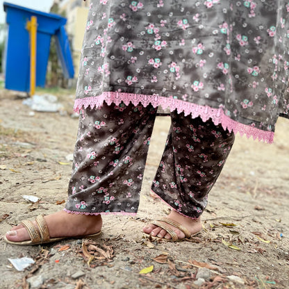 Blush Bloom – Plus Size Stitched Suit with Pink Lace (2PC) PSW-9494