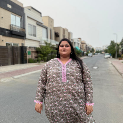 Blush Bloom – Plus Size Stitched Suit with Pink Lace (2PC) PSW-9494