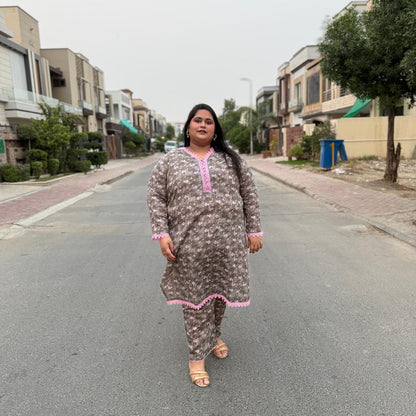 Blush Bloom – Plus Size Stitched Suit with Pink Lace (2PC) PSW-9494