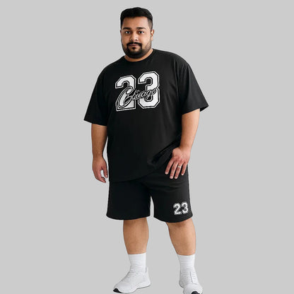 Chicago 23 plus-size shorts set for men with a relaxed fit, breathable fabric, and matching top and shorts designed for sporty everyday comfort