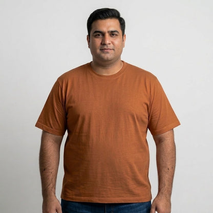 Classic Brown Round Neck T-Shirt in 65% Cotton and 35% Polyester