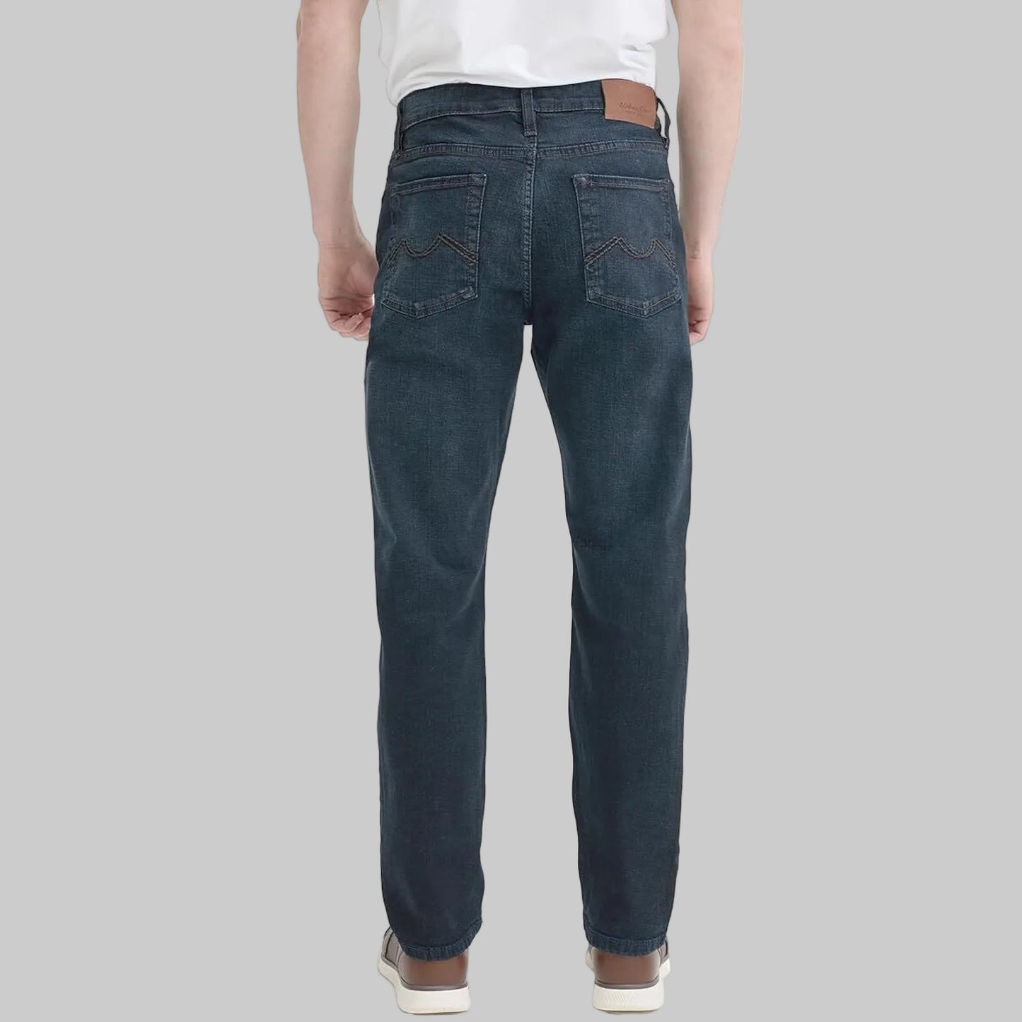 Dark blue denim straight-leg jeans with classic fit and five-pocket styling, made from durable denim for comfortable everyday casual wear.