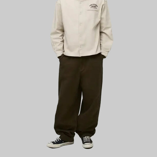 Men’s deep olive wide-leg pants with relaxed fit and clean design