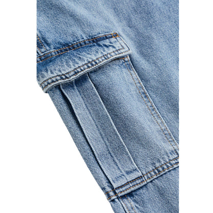 High-waist relaxed-fit baggy cargo jeans in denim blue with flap pockets