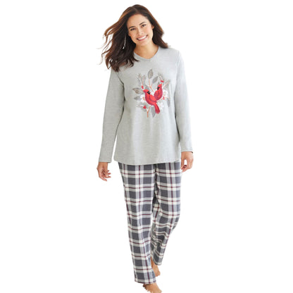 Women’s grey plaid cozy pajama set with soft jersey top and flannel pants featuring elastic waistband and side pockets, made from pure cotton.