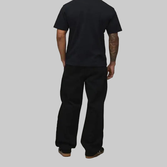 Men’s jet black wide-leg pants with relaxed fit and clean design