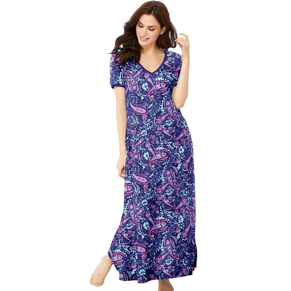 Plus size model wearing Navy Paisley Long T-Shirt Lounger


