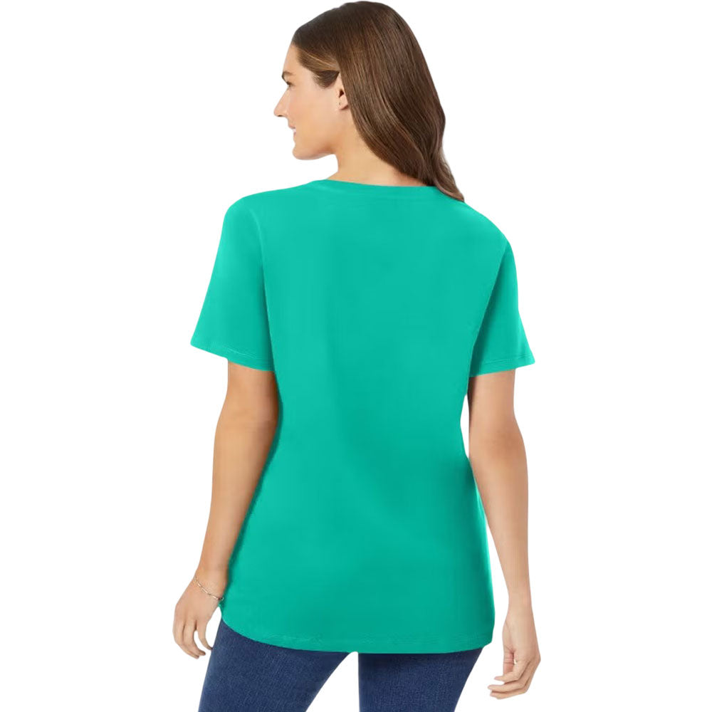 Plus-size woman wearing pretty jade V-neck short-sleeve T-shirt – PlusSize.pk
