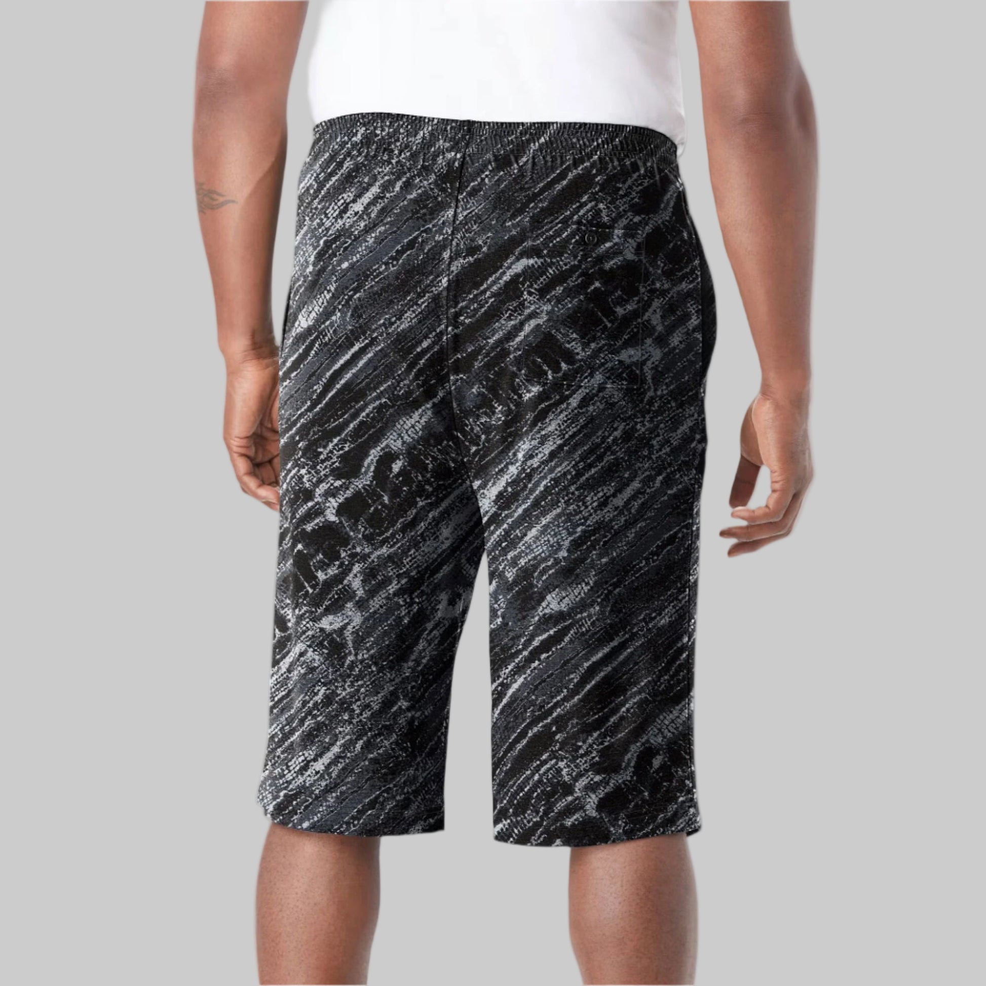 Rigid camo print extra long jersey shorts with elastic waistband and side pockets – plus-size men’s casual wear