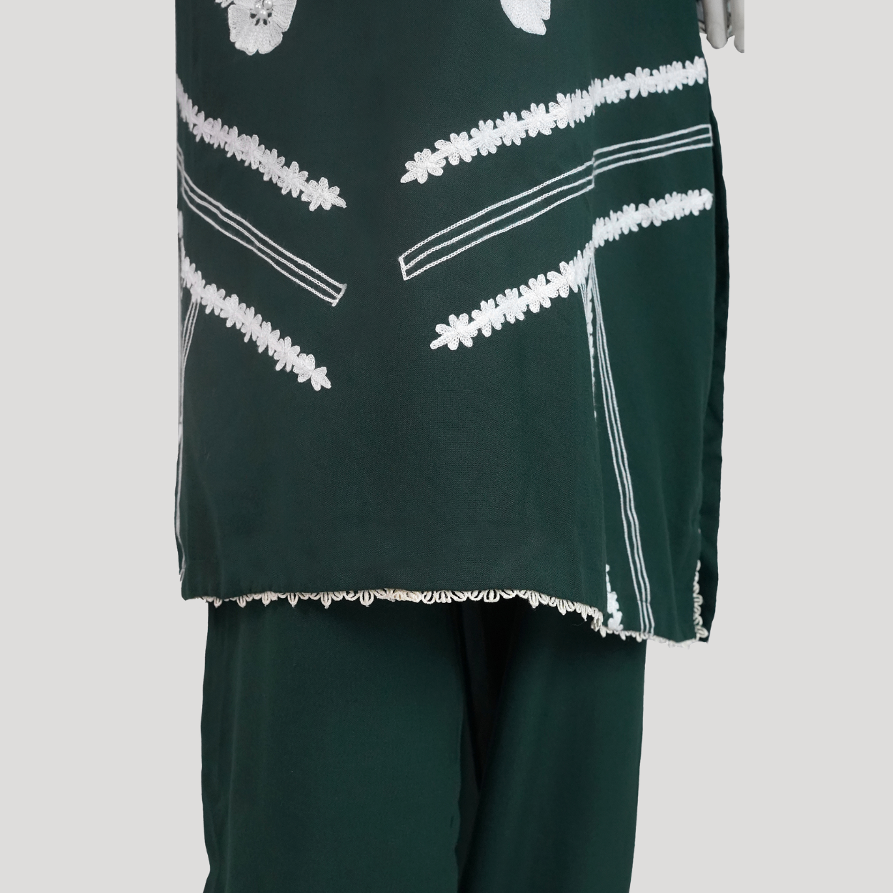 Sahar Dhanak Embroidered 3-Piece Suit PSW-10399