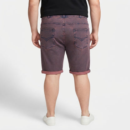 Washed red denim shorts featuring a classic five-pocket design and comfortable casual fit.