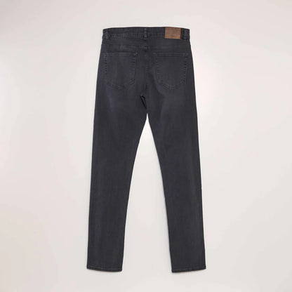 Men’s charcoal slim fit 5 pocket jeans with stretch denim and clean finish,